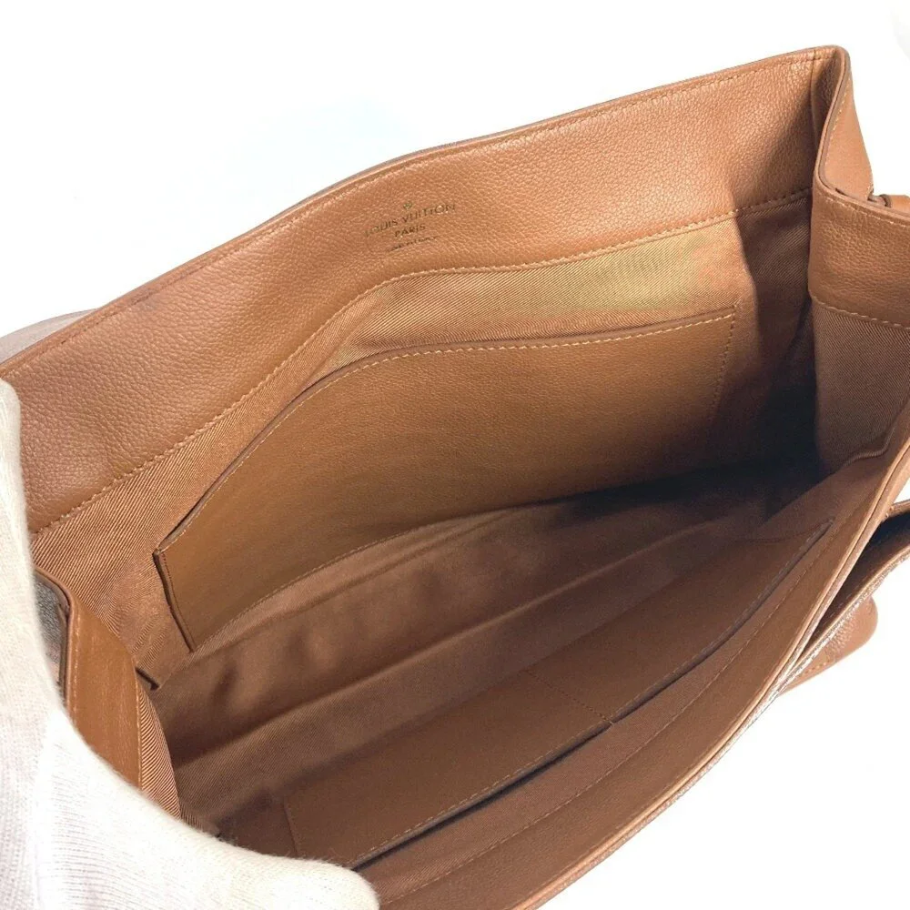 LOUIS VUITTON Authentic Brown Leather Shoulder Bag - Picture 12 of 16